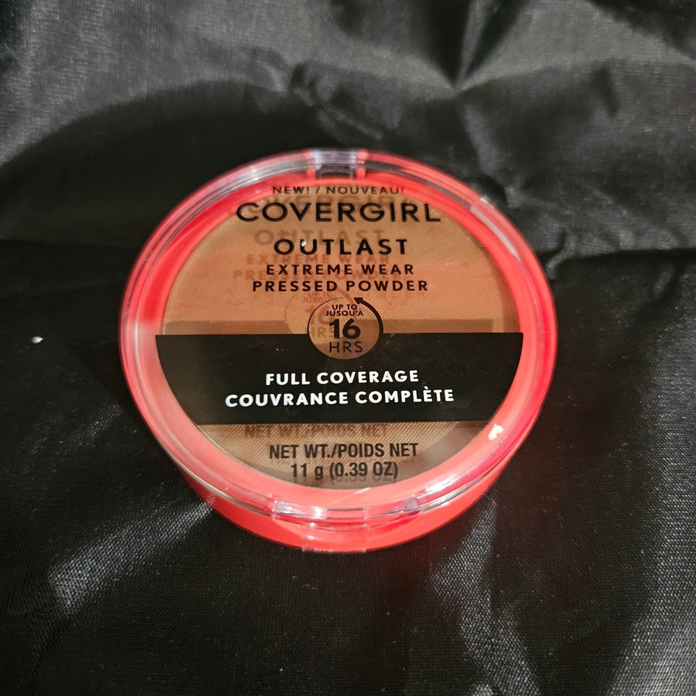 Covergirl Outlast Extreme‎ Wear Pressed Powder Full Coverage 16HR